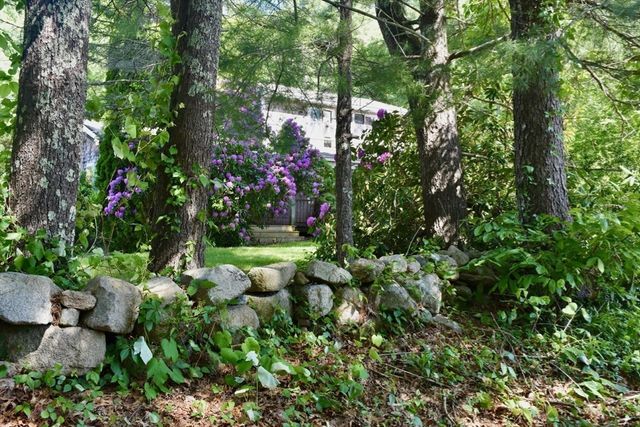 19 South Kingman Street, Lakeville, MA 02347