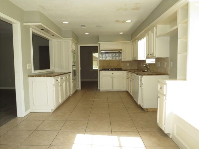 18703 Shay Lane, Humble, TX 77346