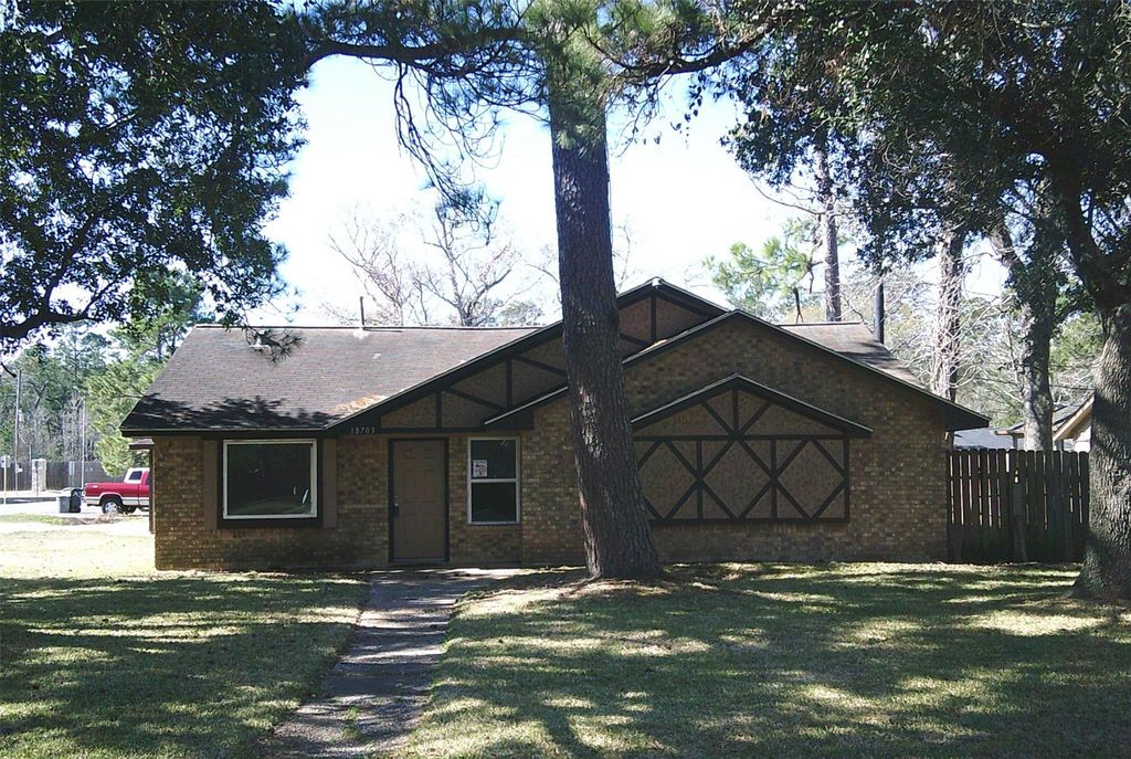 18703 Shay Lane, Humble, TX 77346