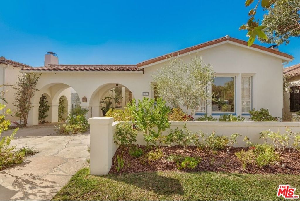 1067 S Point View Street, Los Angeles, CA 90035 — exterior