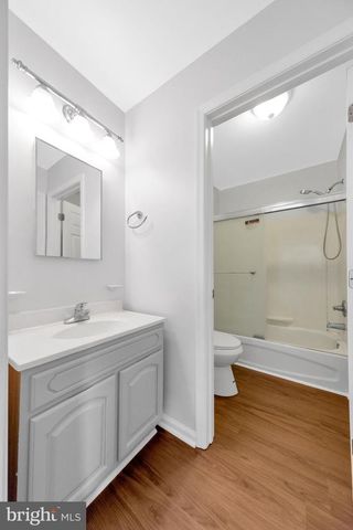 1318 BAINBRIDGE ST, Philadelphia, PA 19147