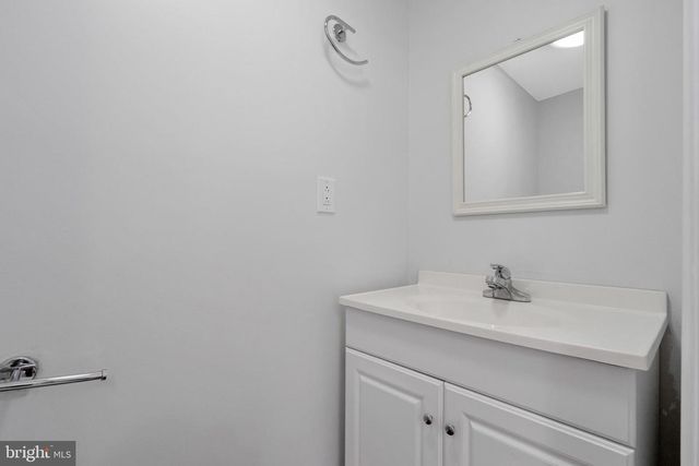 1318 BAINBRIDGE ST, Philadelphia, PA 19147