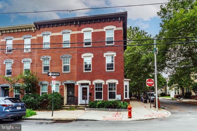 1318 BAINBRIDGE ST, Philadelphia, PA 19147