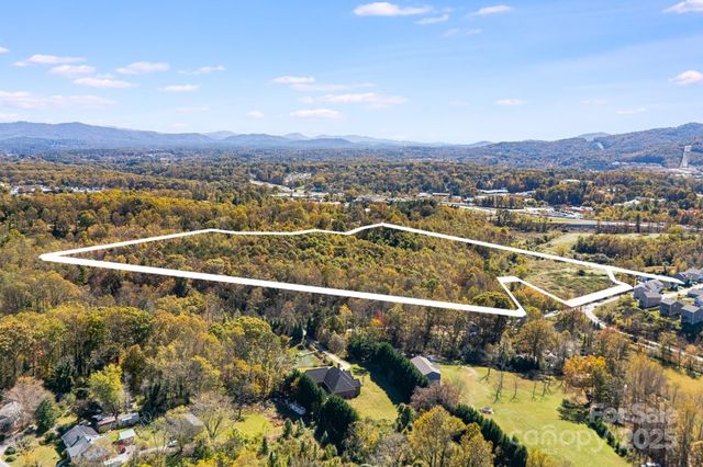 9999 Holbrook Road, Asheville, NC 28806