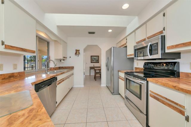 2176 BARKSDALE STREET, Port Charlotte, FL 33948