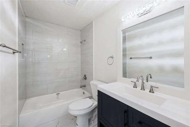 6031 Macbeth LN, Fort Myers, FL 33908