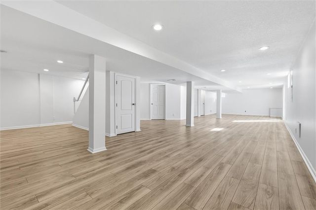 2309 W 104th Street, Leawood, KS 66206