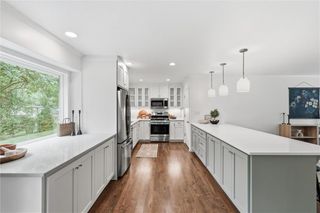 2309 W 104th Street, Leawood, KS 66206