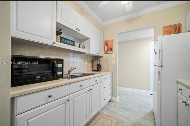 250 NE 20th Street 3030, Boca Raton, FL 33431