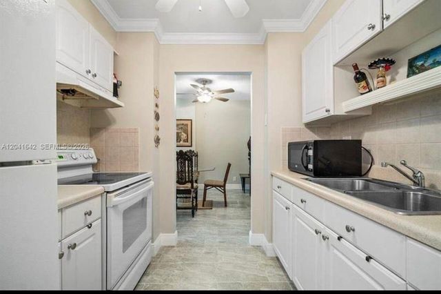 250 NE 20th Street 3030, Boca Raton, FL 33431