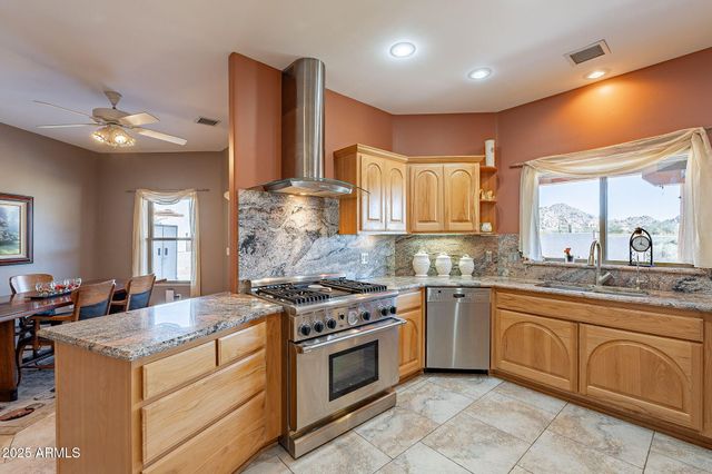 11497 N SOMBRA DEL MONTE Road, Casa Grande, AZ 85194