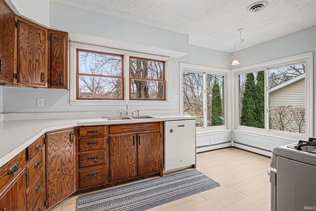 11418 N Fascination Way, Cromwell, IN 46732