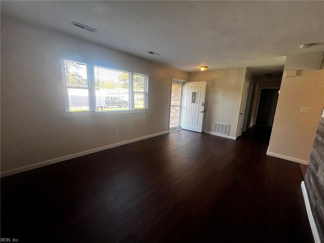 2741 Colonial DR, Suffolk, VA 23435