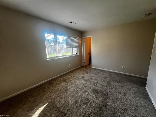 2741 Colonial DR, Suffolk, VA 23435