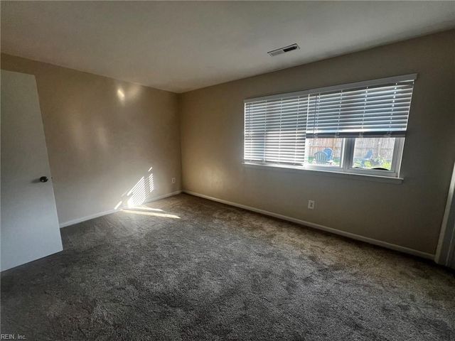 2741 Colonial DR, Suffolk, VA 23435