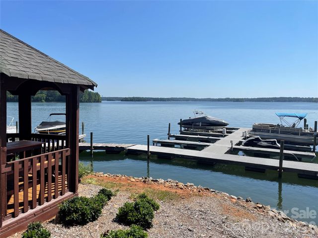361 Stonemarker Road, Mooresville, NC 28117