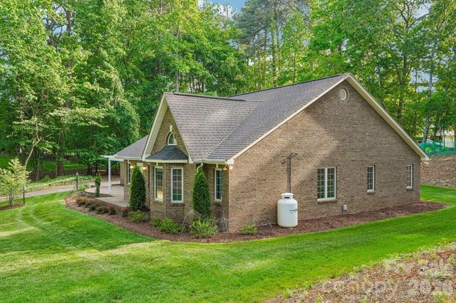 361 Stonemarker Road, Mooresville, NC 28117