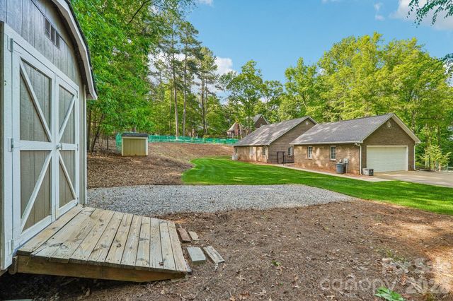361 Stonemarker Road, Mooresville, NC 28117