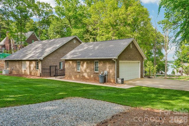 361 Stonemarker Road, Mooresville, NC 28117