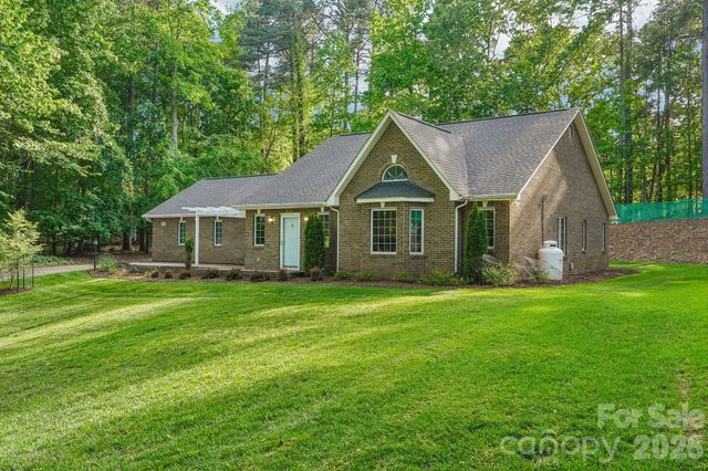 361 Stonemarker Road, Mooresville, NC 28117