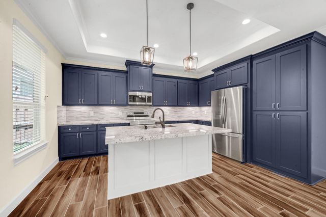 16936 W Ivanhoe, Montgomery, TX 77316