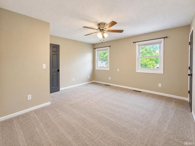 12261 Settlers Cove Court, Granger, IN 46530
