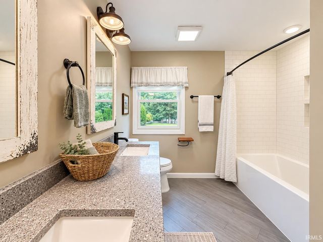 12261 Settlers Cove Court, Granger, IN 46530