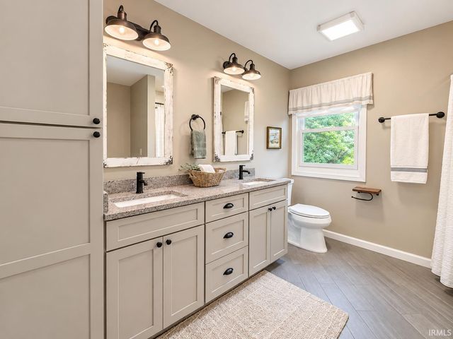 12261 Settlers Cove Court, Granger, IN 46530