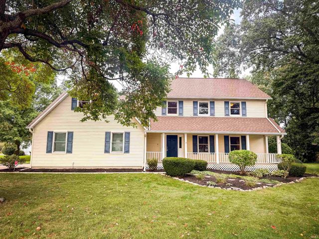 12261 Settlers Cove Court, Granger, IN 46530