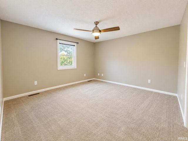 12261 Settlers Cove Court, Granger, IN 46530