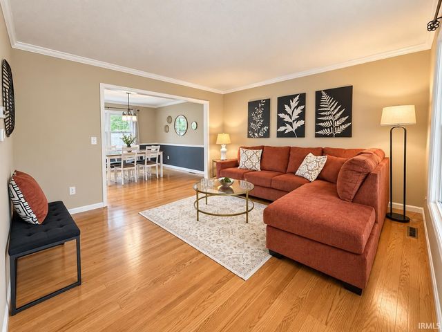 12261 Settlers Cove Court, Granger, IN 46530