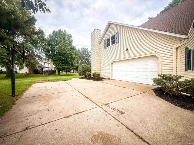 12261 Settlers Cove Court, Granger, IN 46530
