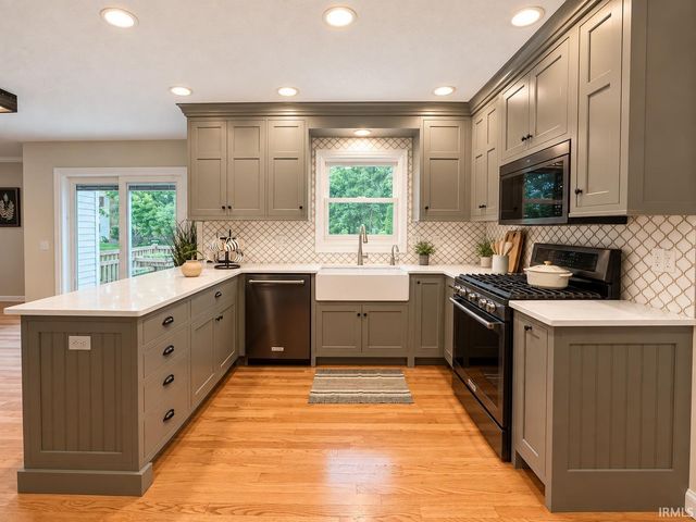 12261 Settlers Cove Court, Granger, IN 46530