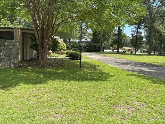 123 Tanglewood Drive, Warner Robins, GA 31093