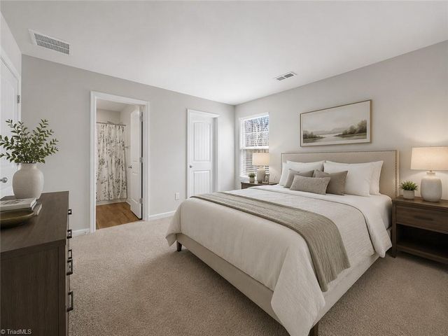 3173 Misty Ridge Drive, Winston-salem, NC 27107