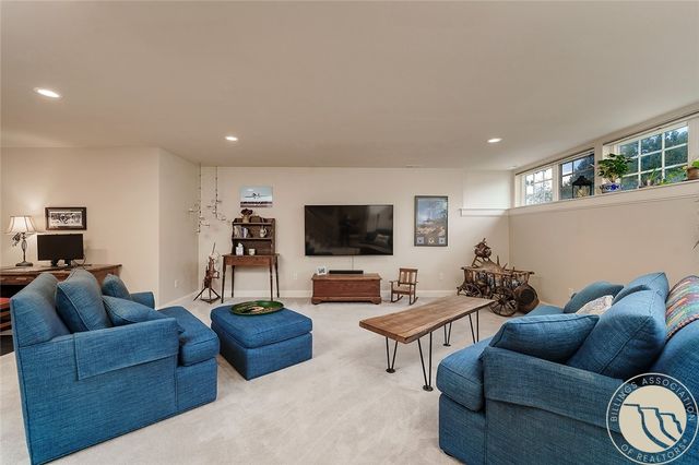 2213 Westfield Dr, Billings, MT 59106