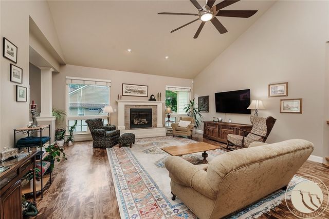 2213 Westfield Dr, Billings, MT 59106