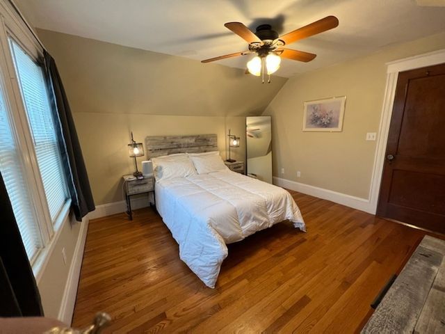 9 Parkwood Ter, Boston, MA 02130