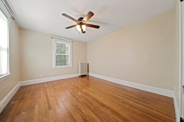 9 Parkwood Ter, Boston, MA 02130