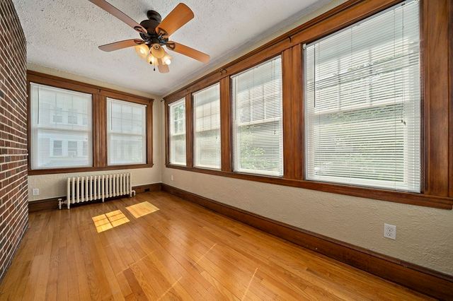 9 Parkwood Ter, Boston, MA 02130