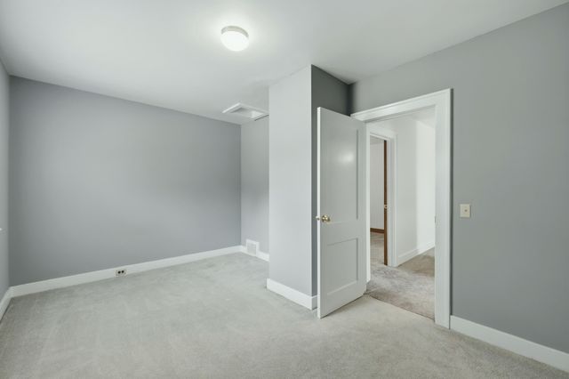 249 Ne Fairbanks Street, City Of Grand Rapids, MI 49503