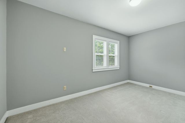 249 Ne Fairbanks Street, City Of Grand Rapids, MI 49503