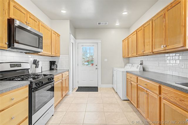 510 S Yorktown Avenue, Tulsa, OK 74104