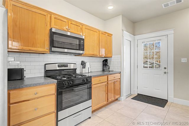 510 S Yorktown Avenue, Tulsa, OK 74104