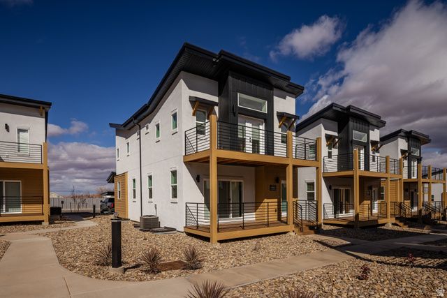 2910 E DESERT SOL CT, Moab, UT 84532