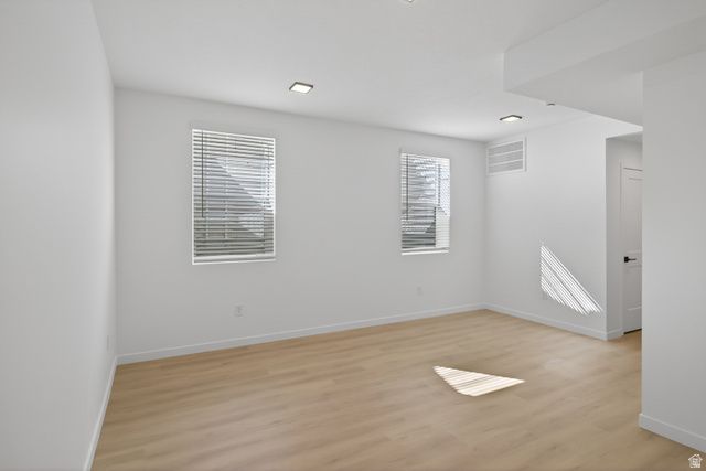 2910 E DESERT SOL CT, Moab, UT 84532