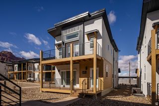 2910 E DESERT SOL CT, Moab, UT 84532