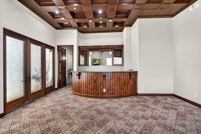13811 S CANYON Drive, Phoenix, AZ 85048