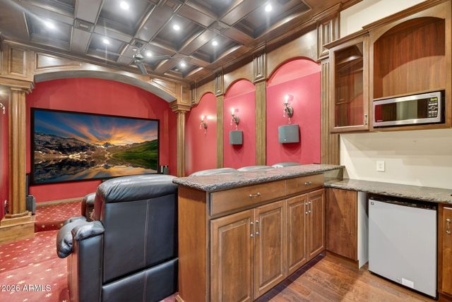 13811 S CANYON Drive, Phoenix, AZ 85048