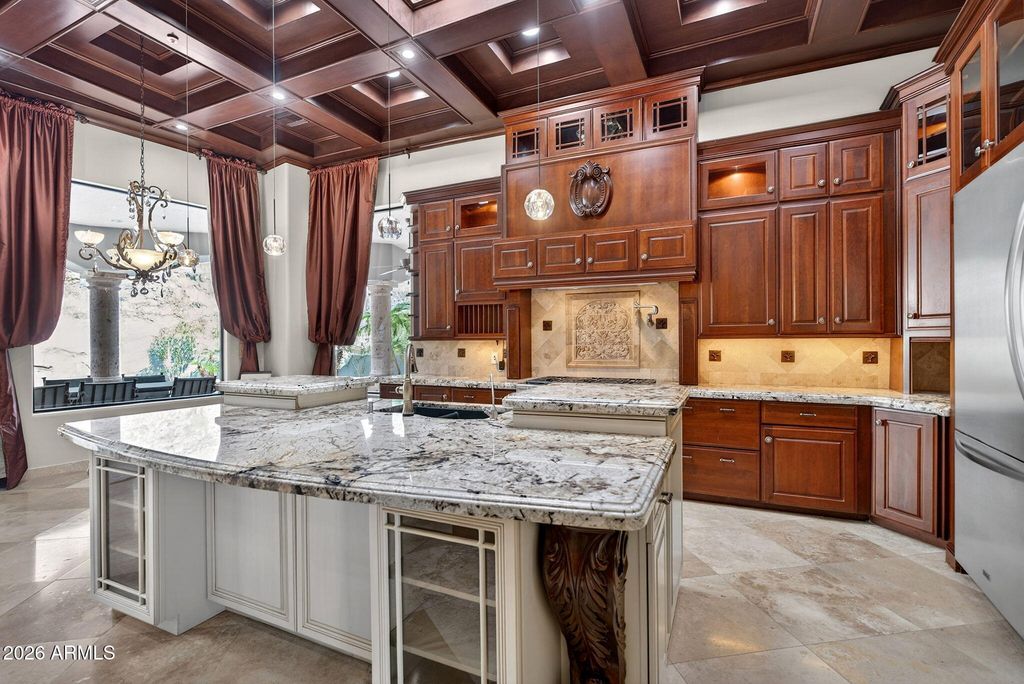13811 S CANYON Drive, Phoenix, AZ 85048 — photo 4